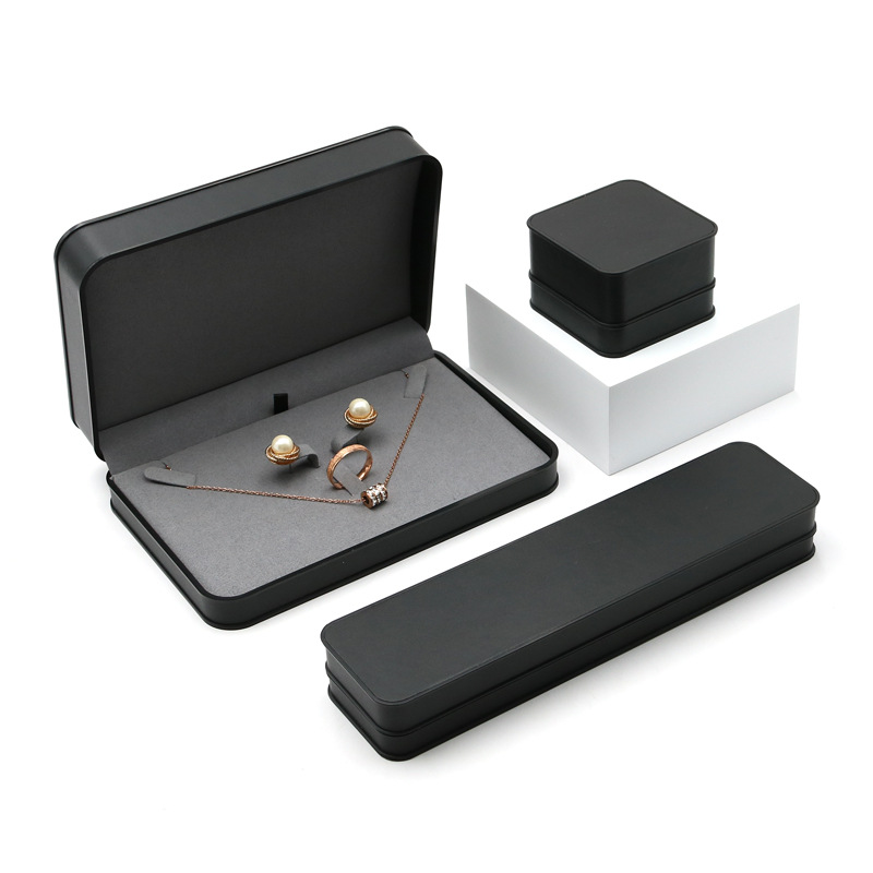 PU黑邊首飾盒創意項鍊吊墜盒戒指盒對戒盒手鐲手鍊盒工廠
