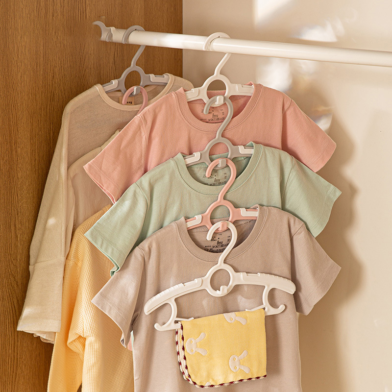 子供ハンガー卸売り伸縮多機能赤ちゃん服サポートメーカー直販ベランダ滑り止めハンガー現物卸売り