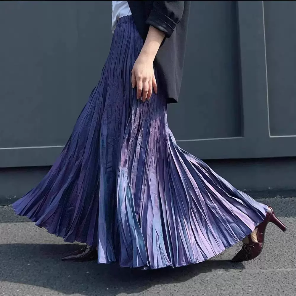 飘逸垂感大摆不规则半身裙女2026年新款独特漂亮高腰显瘦百褶裙