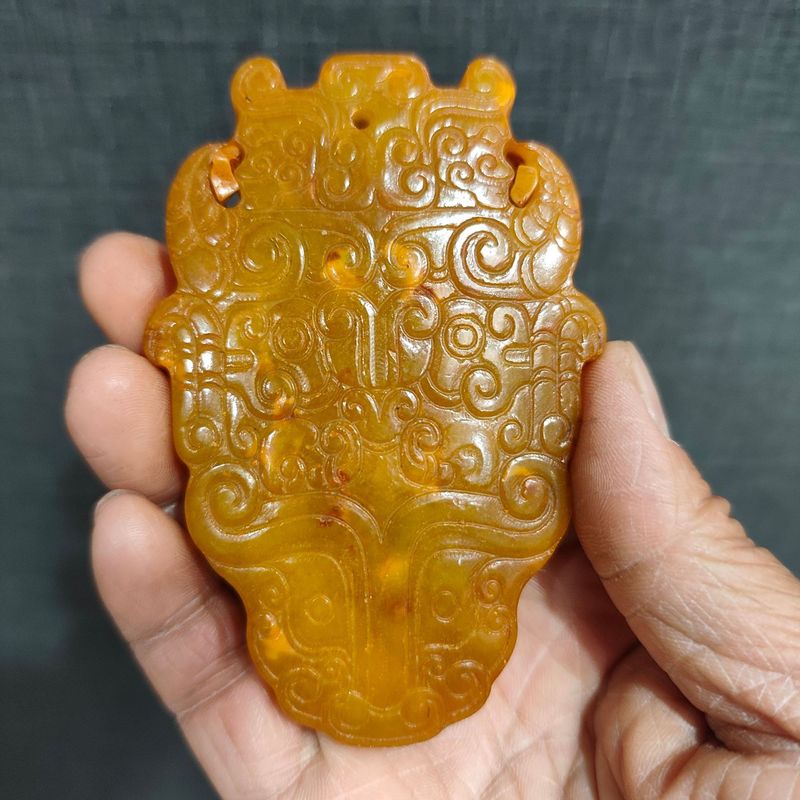 大量批发老岫玉古玩玉器捡漏做旧兽面镂空八卦古玉老玉挂件|undefined