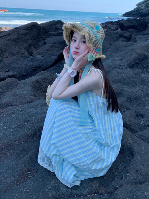 Seaside Holiday Striped Sling dress Children's 2025 Summer New French Style Elegant Loose Short Dress