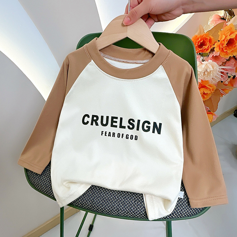 Camiseta de base para niños, chaqueta de otoño de manga larga, chaqueta de terciopelo caliente para niños de mediana edad, primavera, otoño, invierno, suéter, ropa infantil