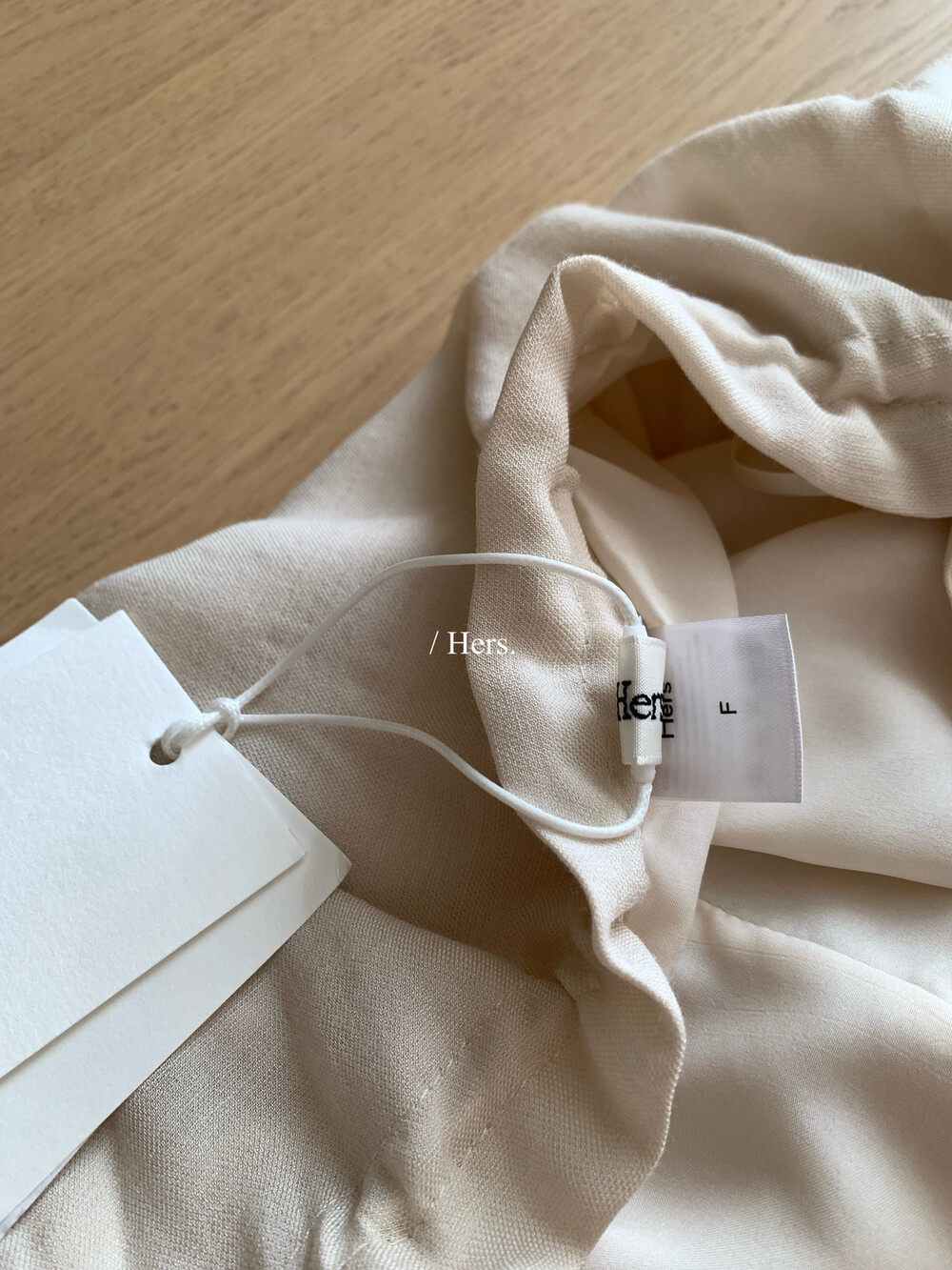 Quần culottes nữ ống rộng cạp cao thiết kế dây rút eo — màu đen, trắng ngà, màu mơ chi tiết 14