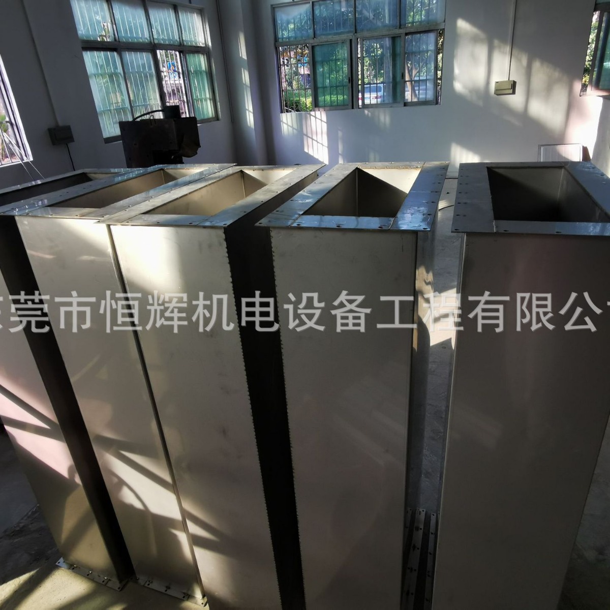 通风风管加工 厨房油烟风管 不锈钢厨房风管 车间除尘废气风管