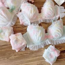 日系超美太阳花刺绣三色薄罩杯学院学生少女可爱聚拢内衣文胸套装