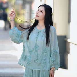 2026夏季新款文艺休闲气质盘花小衫苎麻女纯色宽松休闲圆领衬衫