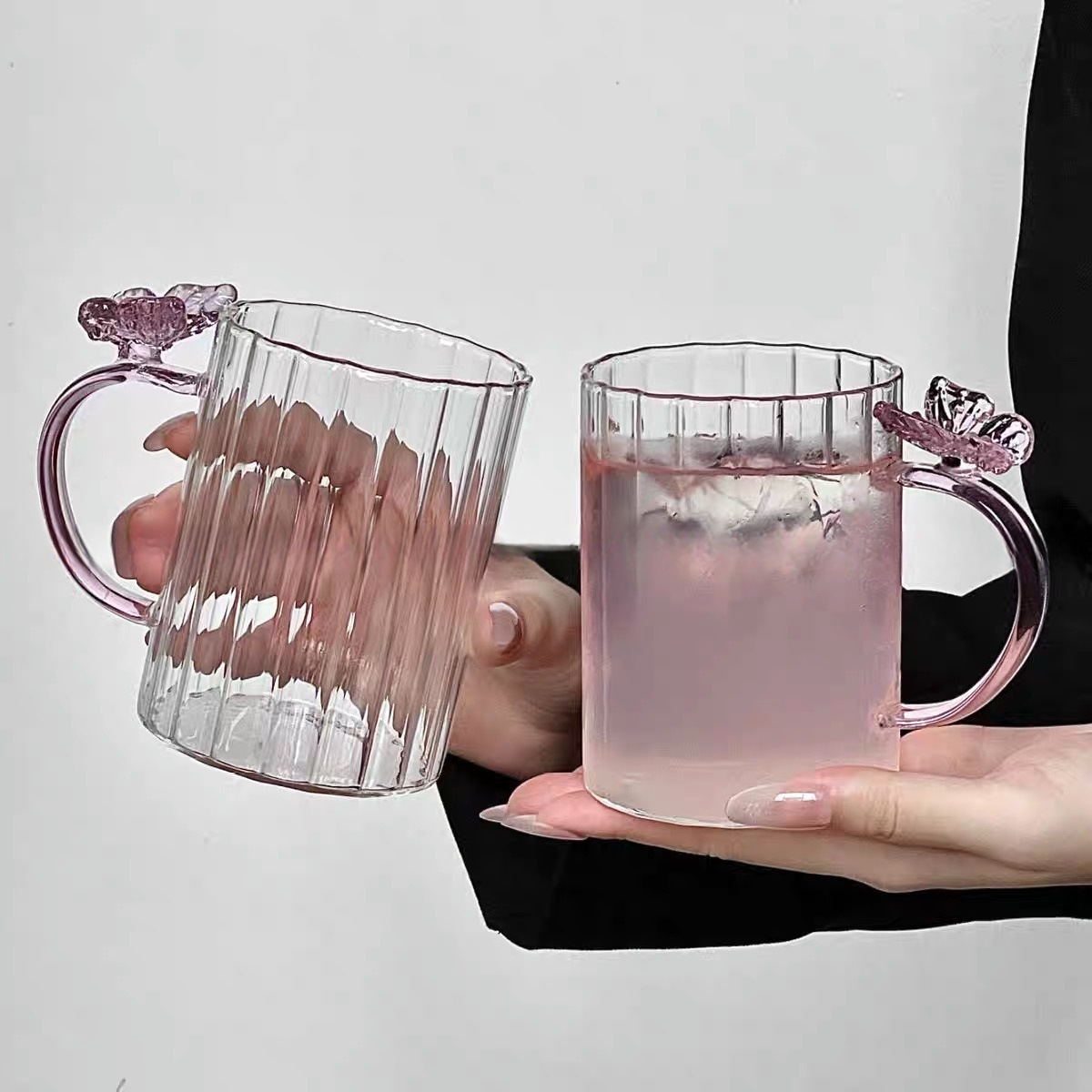 Taza de mariposa de vidrio de alto silicio copas de agua caseras tazas de bebida de jugo simple taza de vidrio transparente de color taza de cóctel