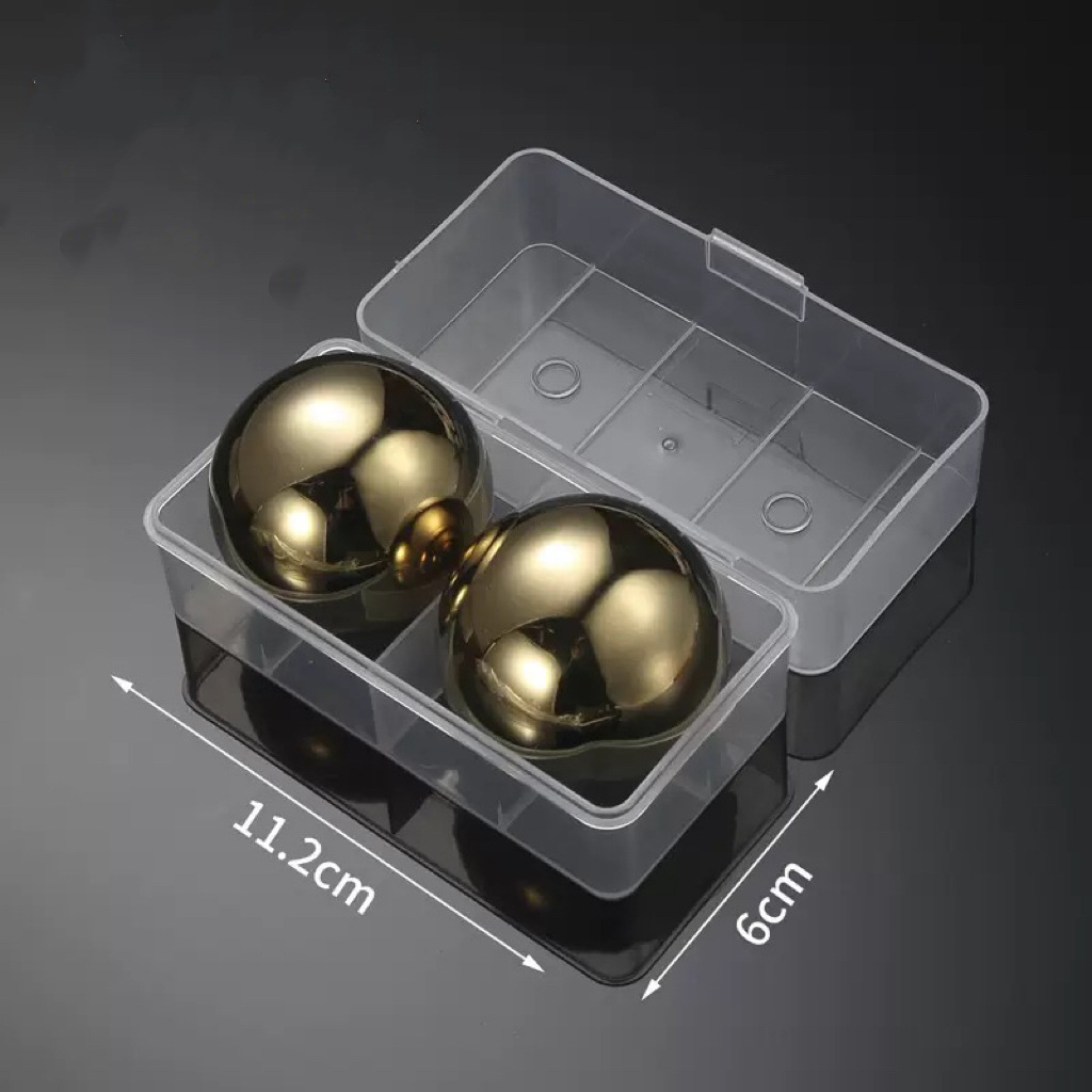 Золотая хоккейная шайба, набор из двух шайб 55 мм (с коробкой)