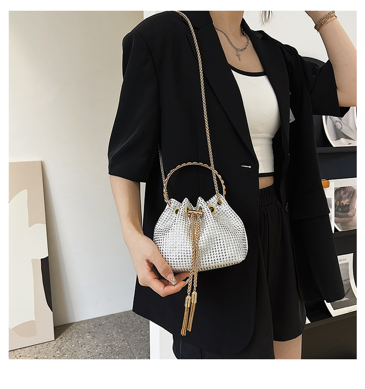 328g Weight Polyester Lining Material String Closure Type Single Shoulder Strap Strap Type Bucket Bag Bags Type Shopping Occasion Pu Leather Material Solid Color Pattern Women'S Gender Rhinestone Design Fashion Style Bucket Shape Small Size Women's Small Pu Leather Fashion Bucket Bag 6