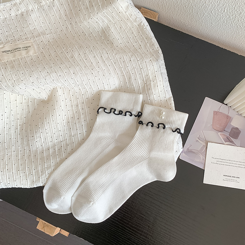 Calcetines de hormigón primavera y verano delgada damas joyas de perlas coreanas calcetines Lolita dulce calcetines de algodón