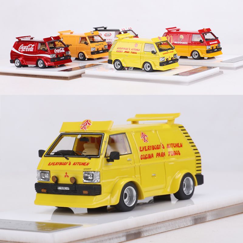 Mj 1:64 Mitsubishi Delica Simulation Resin Car Model Collectible Display Piece