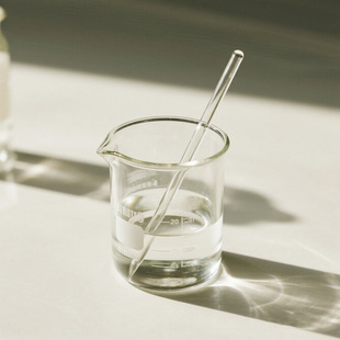 �S�ҹ����Ȼ����a��Һ10% �����z�y��׼��Һ500mlƿ