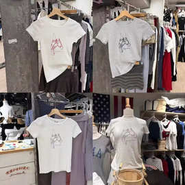 BM风新款白色圆领芭蕾舞鞋印花短袖T恤女bm甜美修身显瘦休闲上衣