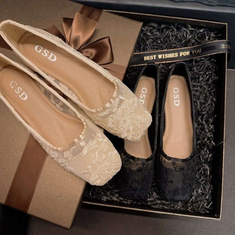 2026 primavera y verano nuevo hilo de malla de encaje sexy tacones altos zapatos de diseño femenino de nicho puntiagudo zapatos de moda superficial
