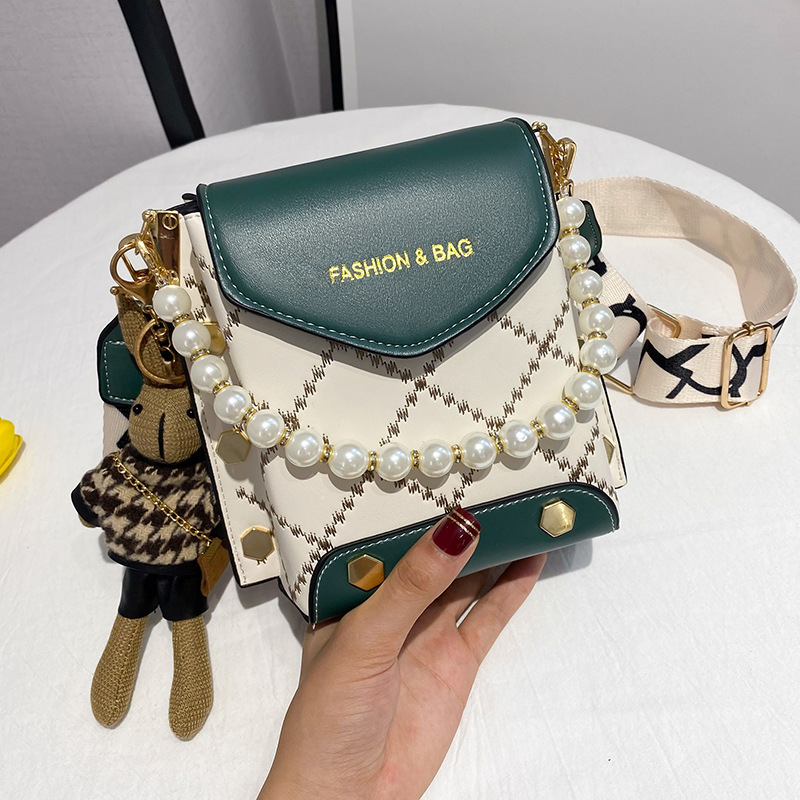 Small Bag 2022 New Trendy Mini Mobile Phone Bag Fashionable Embroidery All-match Portable Shoulder Bag Crossbody Women's Bag