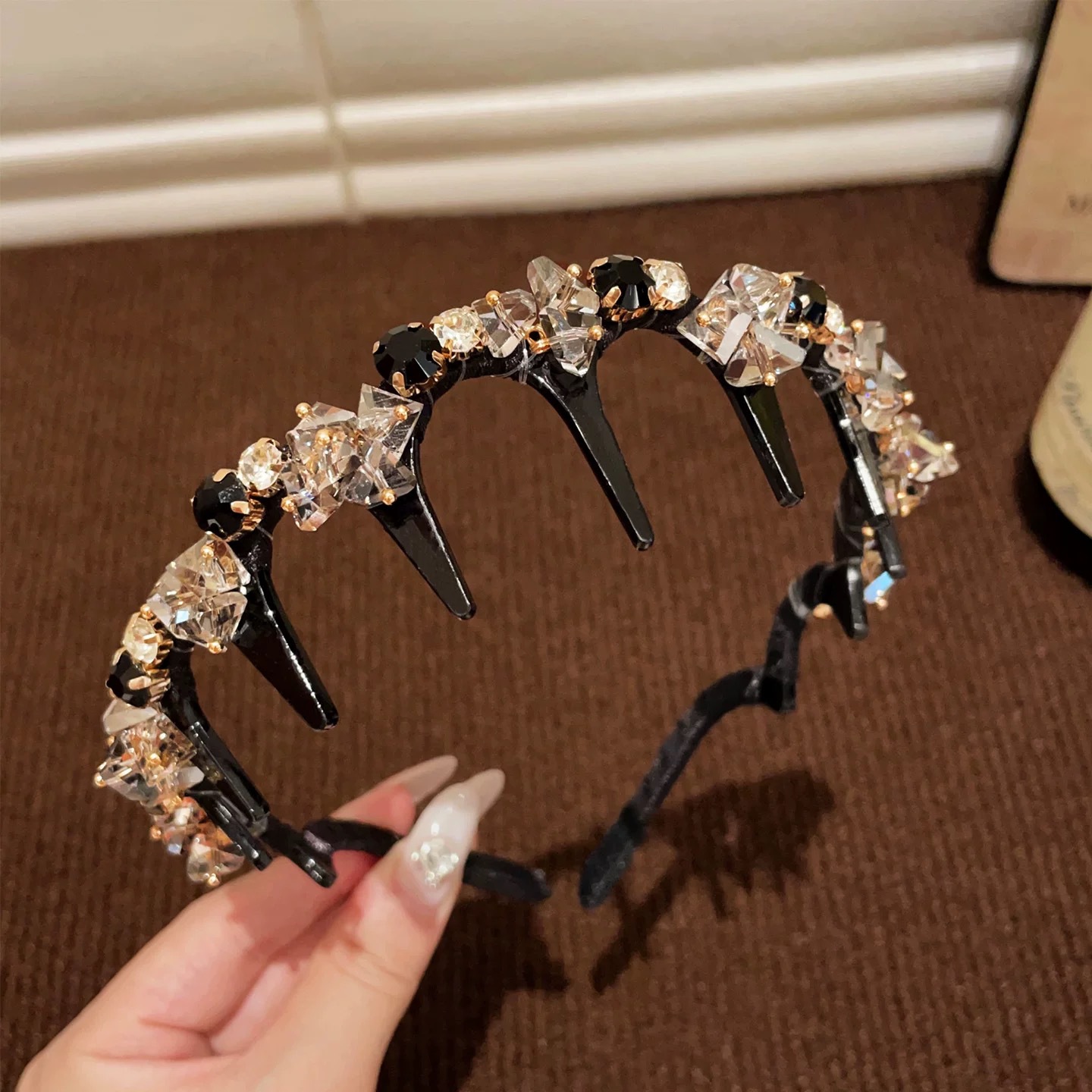 28#Black glitter waves