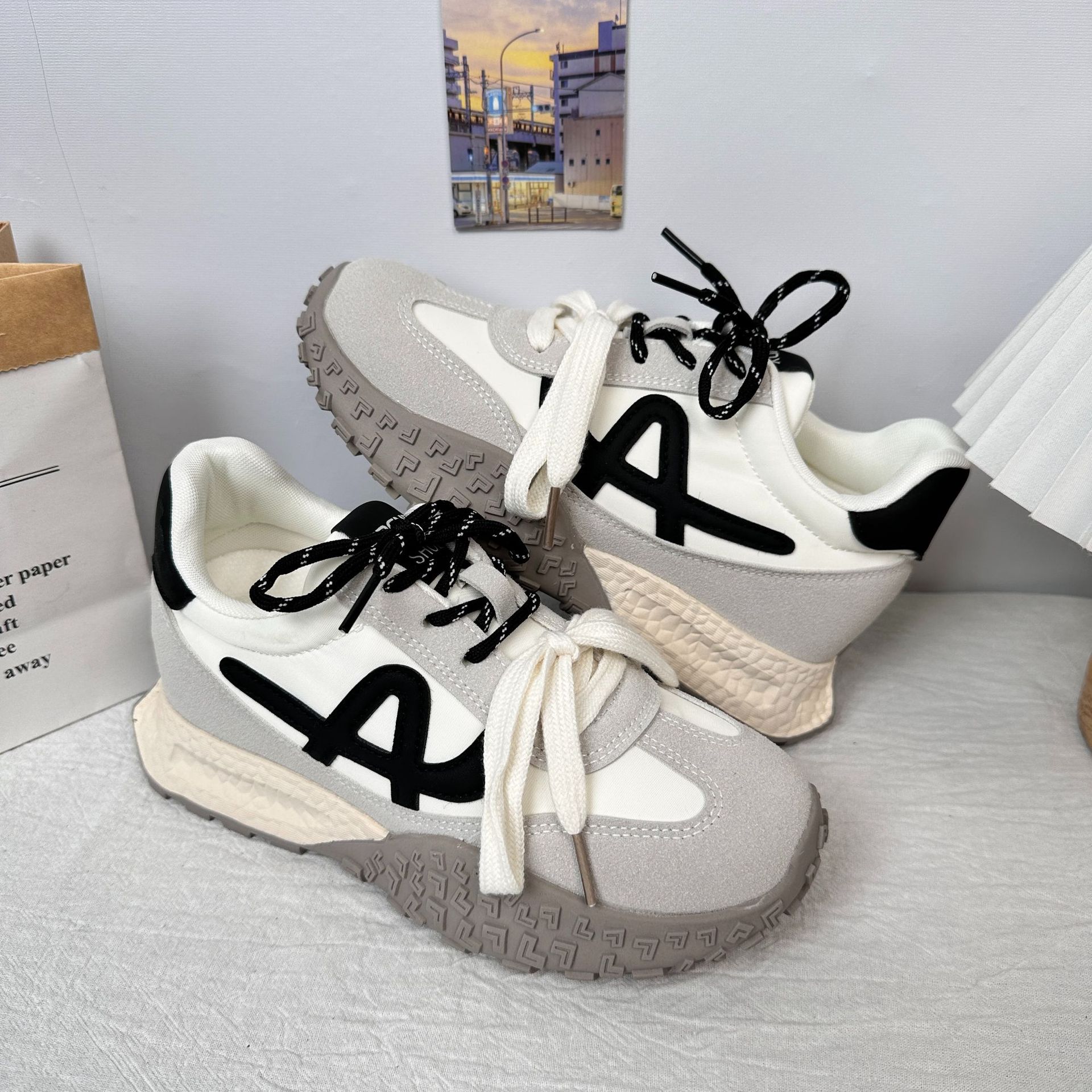 A9910 American Forrest Gump Zapatos casuales de nuevo estilo, cordones de dos colores, suela gruesa transparente y versátil, cordones, zapatos de mujer de moda ligera