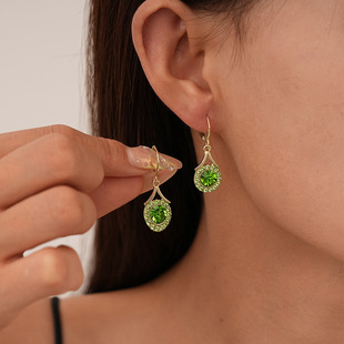 �n���|���T�r�ж��ۿ���ִ���OӋ�ж��h�荈A��ˮ��С������Ů