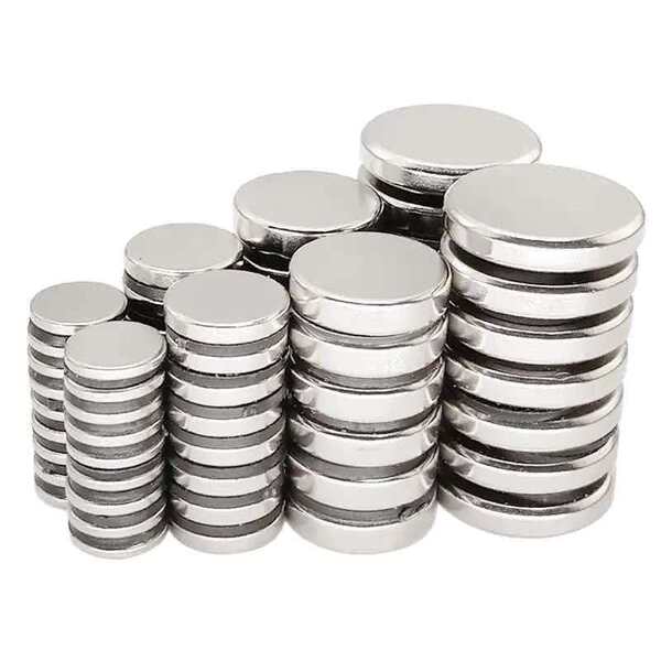 Round strong magnet