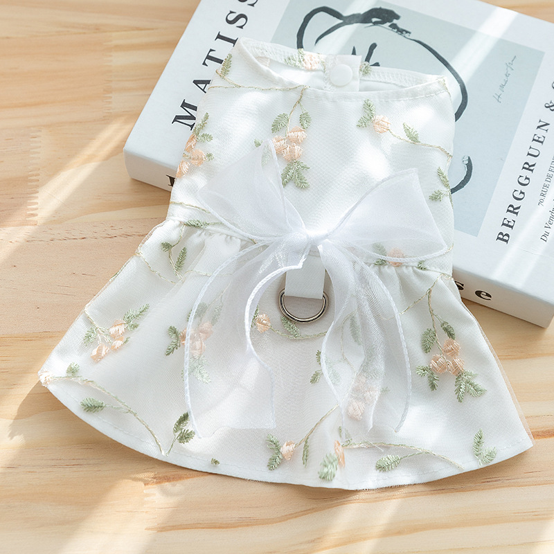 Nuevo vestido de lazo tridimensional para cachorros de primavera y verano, falda estilo princesa para gatos, ropa delgada para perros