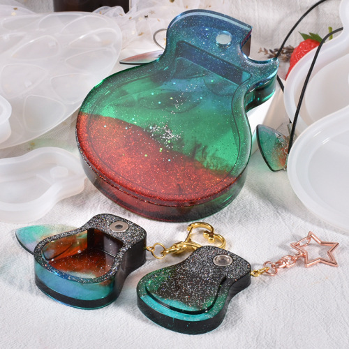 Handmade DIY resin pour sand pendant mold decoration with magnetic guitar shape accessory pendant silicone mold
