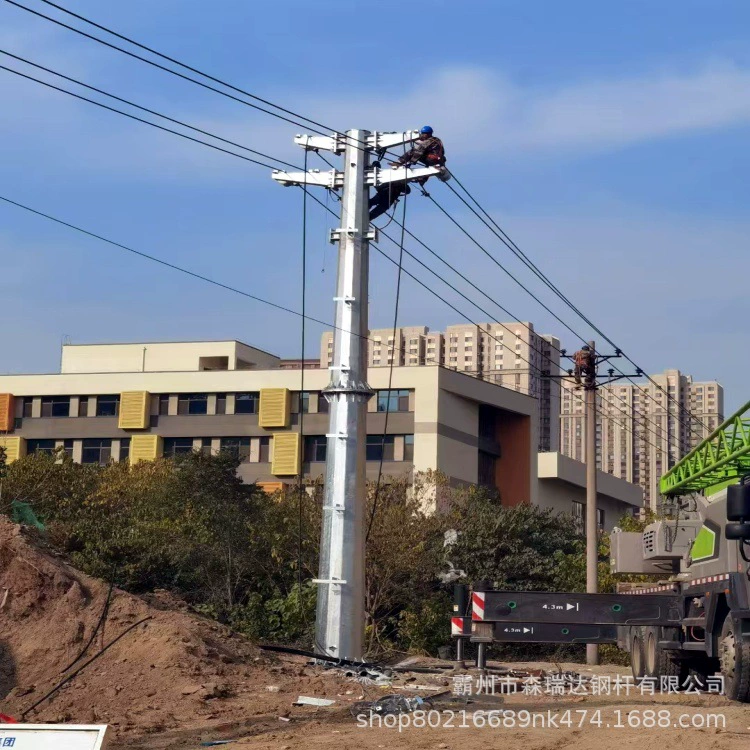 Однотрубный стальной свайный фундамент для продажи. Стальной свайный фундамент для опор высоковольтных линий электропередачи. Стальной трубчатый силовой столб.