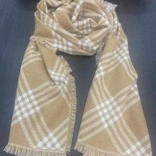 全智贤同款围巾女条纹格高级感围脖韩版双面双色流苏披肩现货批发