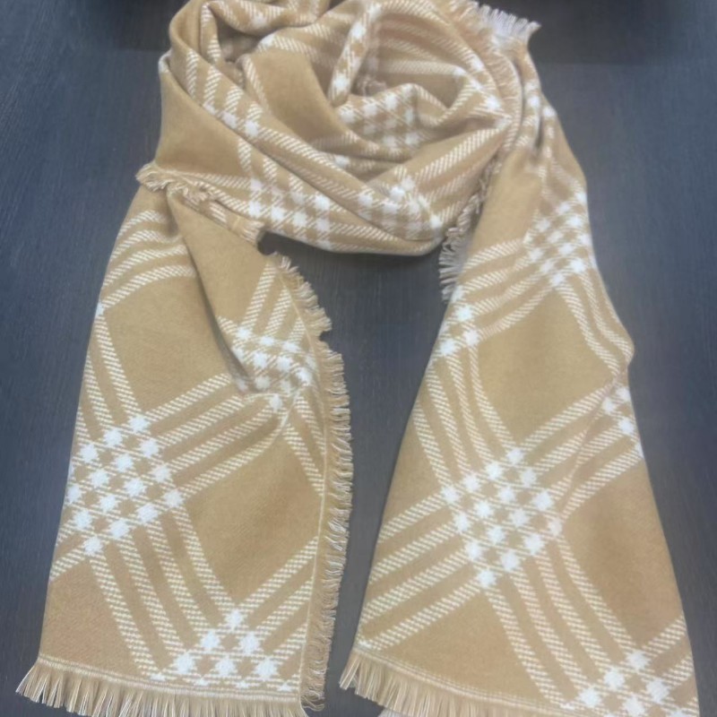 全智贤同款围巾女条纹格高级感围脖韩版双面双色流苏披肩现货批发