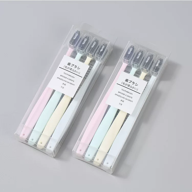 Japanese protective case for adults, soft toothbrush, 4 pieces