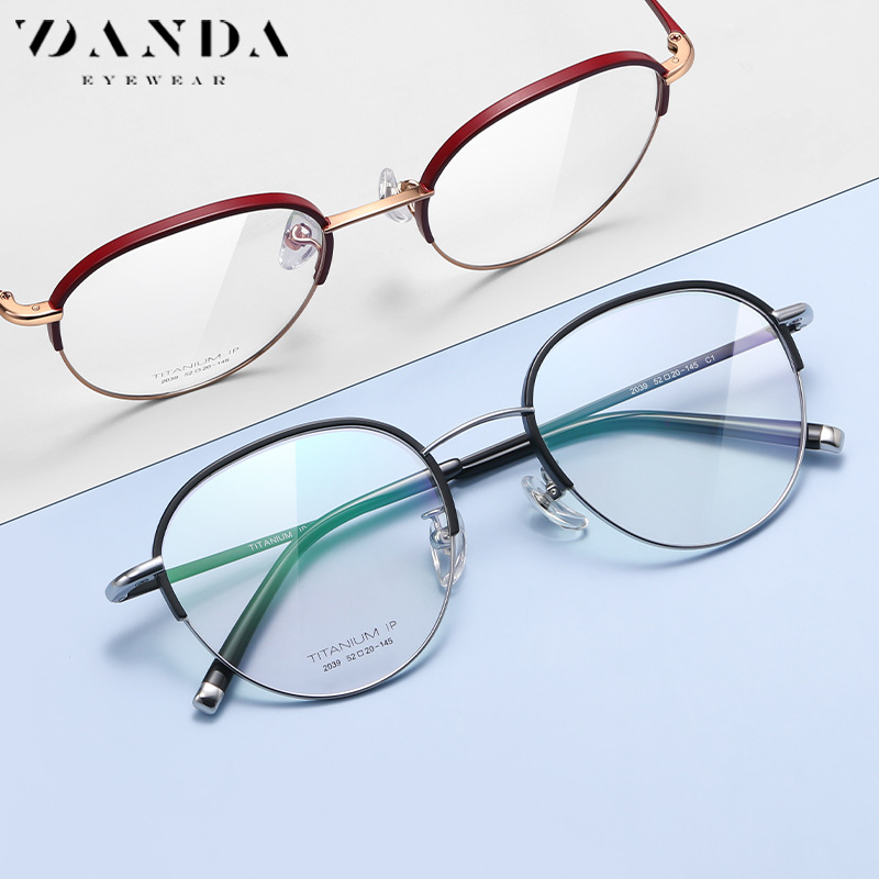 Fábrica al por mayor gafas de titanio puro marco YJ2039 ultra ligero marco redondo gafas marco Shenzhen IP galvanoplastia artesanía tendencia gafas