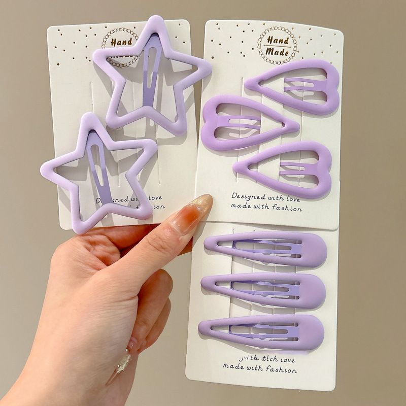 Children's purple hairgrip
