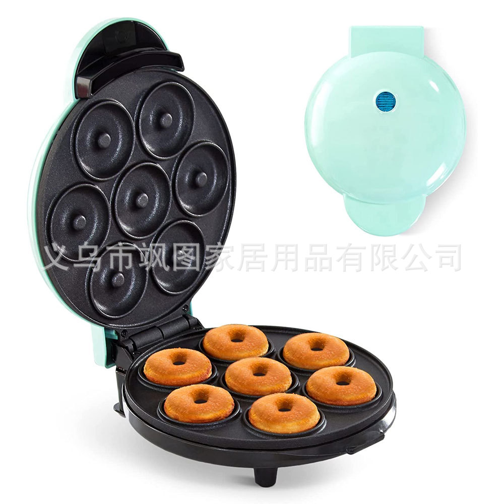 Nuevos productos transfronterizos Mini Donut Maker 7 agujeros Mini Donut Maker sin recubrimiento de desayuno para niños