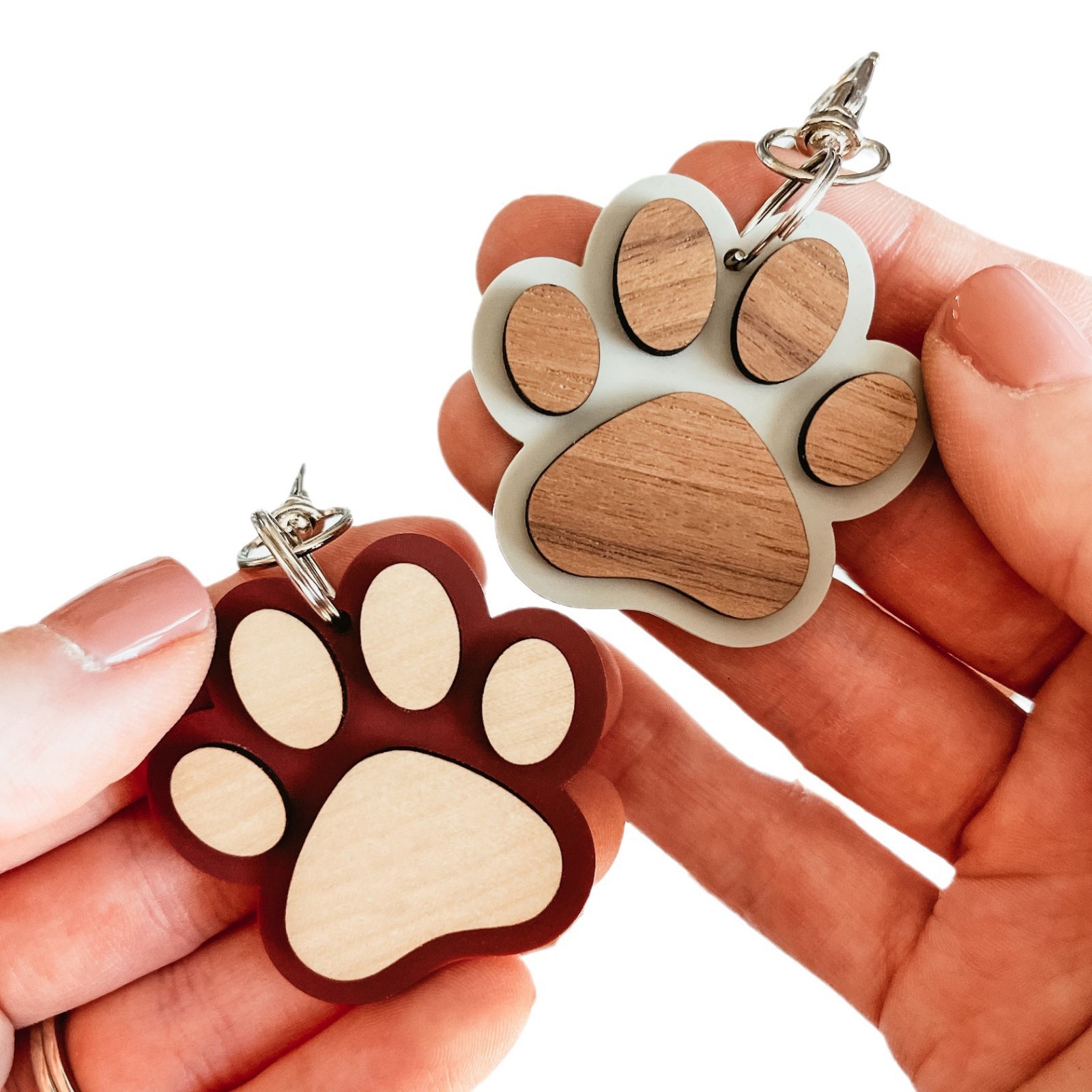 Nuevos productos transfronterizos Llaveros con huellas de madera Colgante de madera Accesorios de llavero creativos Características pequeños regalos personalizados