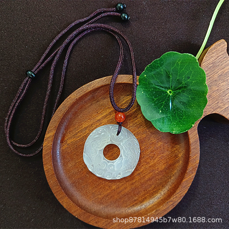 화이트 칼세도니 더블 Pixiu 안전 버클(간단한 커피 로프 포함)