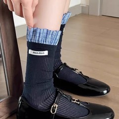 フランス風バレエの格子の花の縁の靴下の女性のファッション的なヨーロッパの商品の小さい大衆のショーのアルファベットの中の筒の靴下はつづり合わせて長い靴下を積みます。