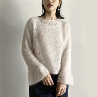 2026新款小众镂空圆领针织女宽松慵懒风喇叭袖毛衣纯色系带设计感