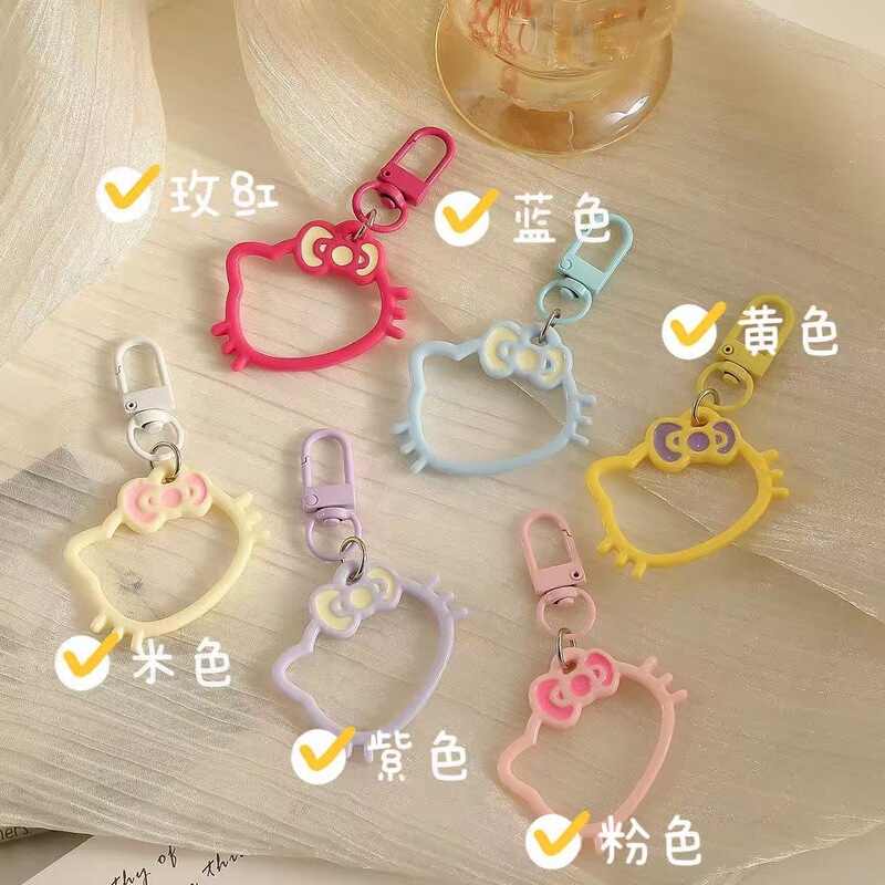 New Hollow-Out Kt Cat Head Keychain, Versatile Backpack Cute Accessory, Gift for Best Friends and Couples