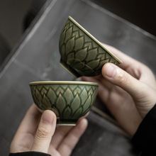 泥人述 越窑青瓷莲瓣相生圆口主人杯 功夫茶具莲花茶盏复古茶杯