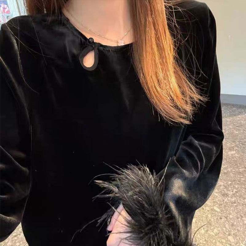 299 black silk velvet cuff ostrich feather shirt female, S M L XL XXL, Shenzhen Nanyou!