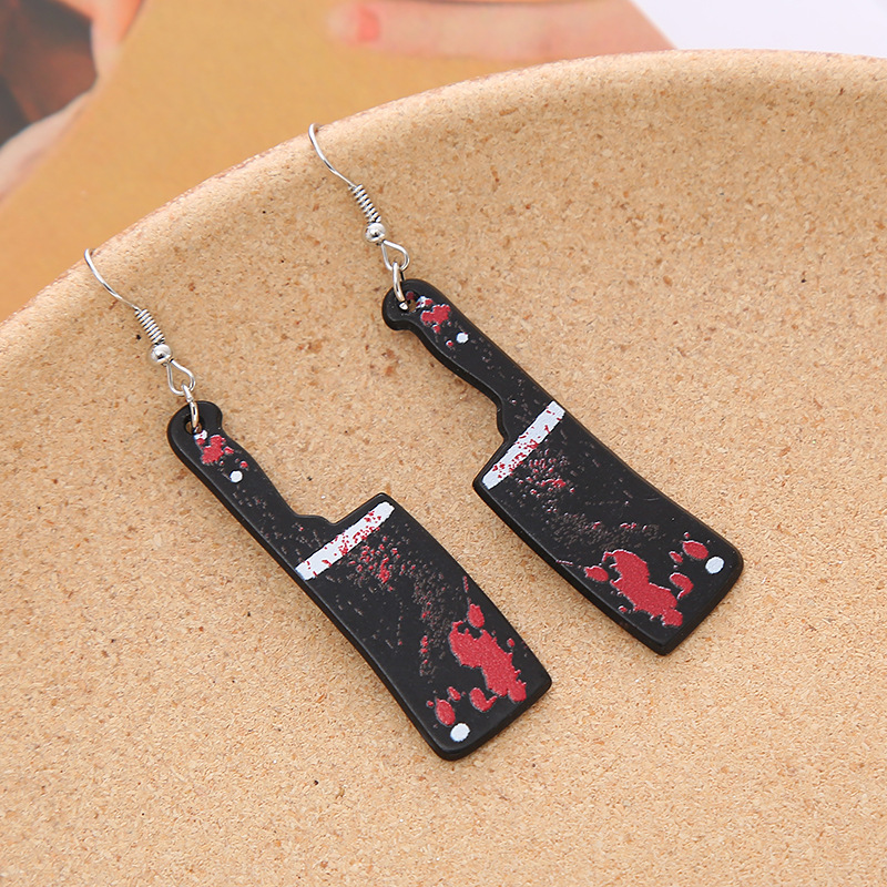 Punk Creative Noir Acrylique Simulation Couteau Hache Couteau De Cuisine Ciseaux Pendentif Boucles D'oreilles display picture 7