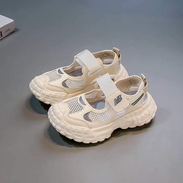 Universal children's breathable fashionable sports casual sneakers