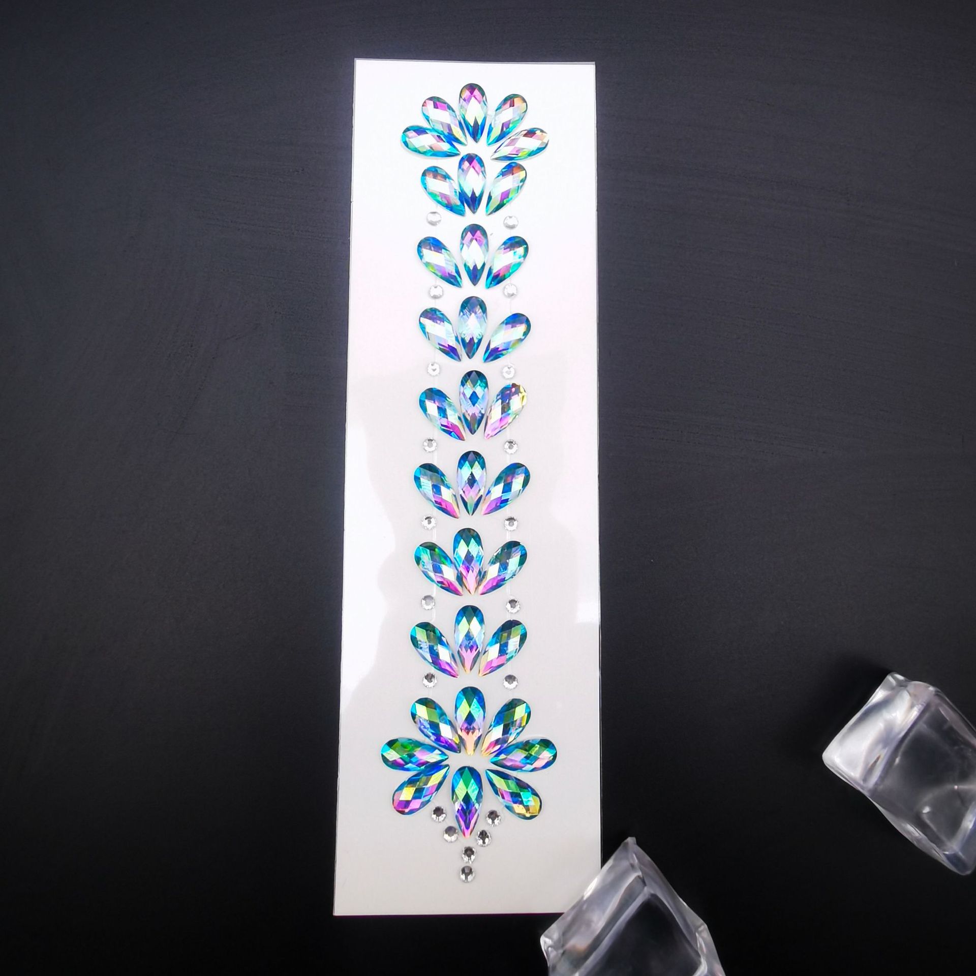 EDM eléctrico sílaba cara pegatinas ceja pegatinas cara pegatinas diamante resina diamante carnaval diamante pegatinas cara decorativa diamante