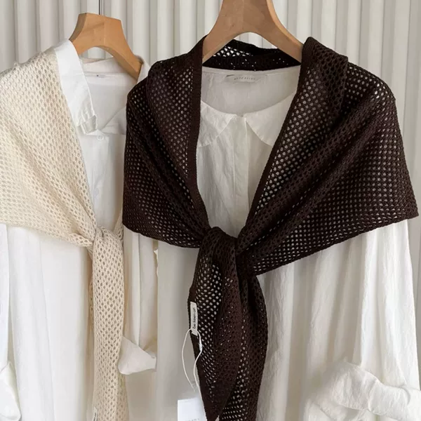 Sun Protection Solid Color Knitted Hollow Triangle Scarf for Women, Spring and Summer High-End Outerwear Shawl with Wool, Thin Cape Scarf