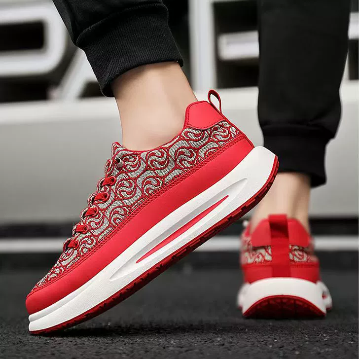 Мужские и женские туфли с приливом весной и летом новые модные повседневные низкие корейские толстые подошвы легкие туфли с нишевым принтом