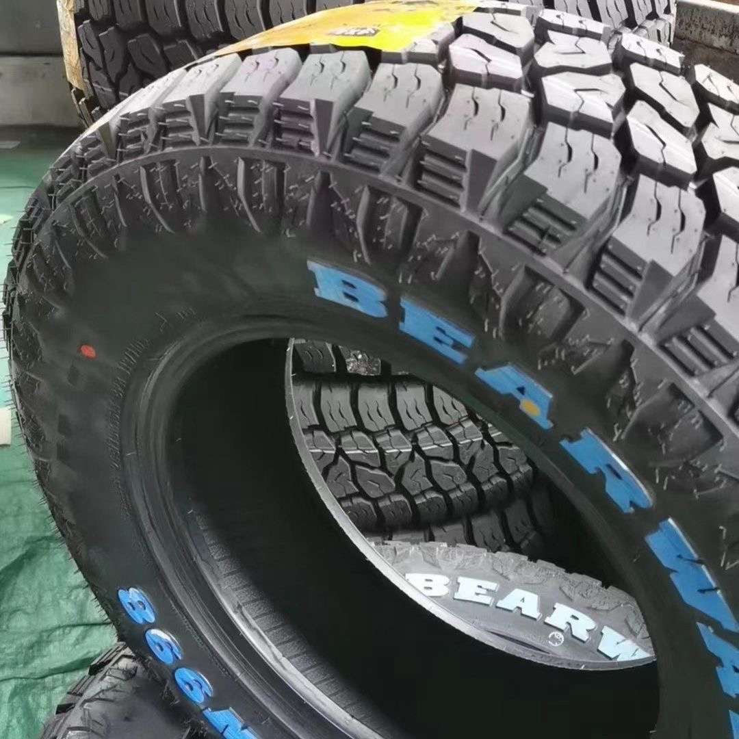 Off-Road Tires 215/235/245/265/65/70/75R15R16R17 Pickup Truck Tires At/Mt Tires