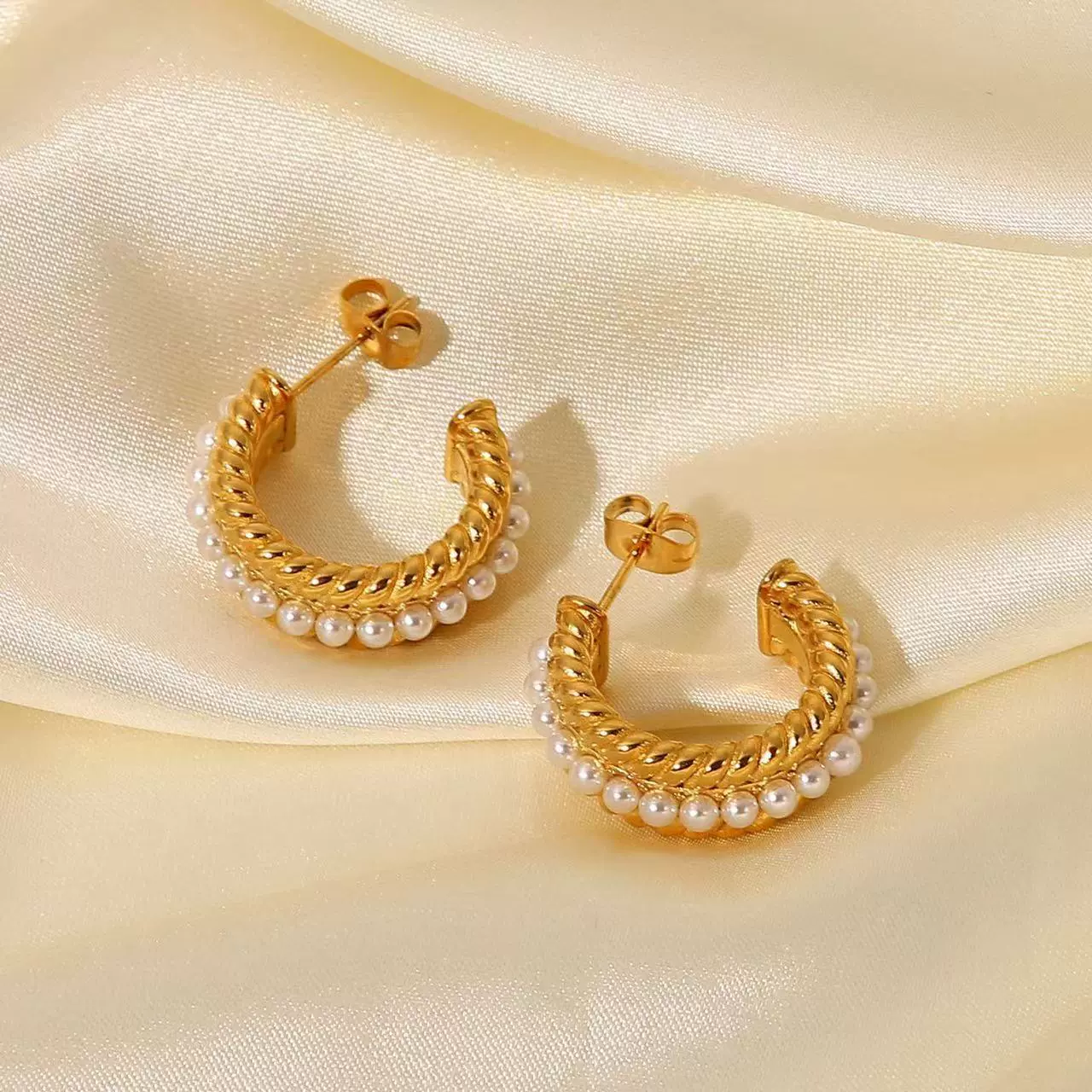 欧美跨境不锈钢电镀甜美气质C型复古耳环清新甜美仿珍珠耳饰批发