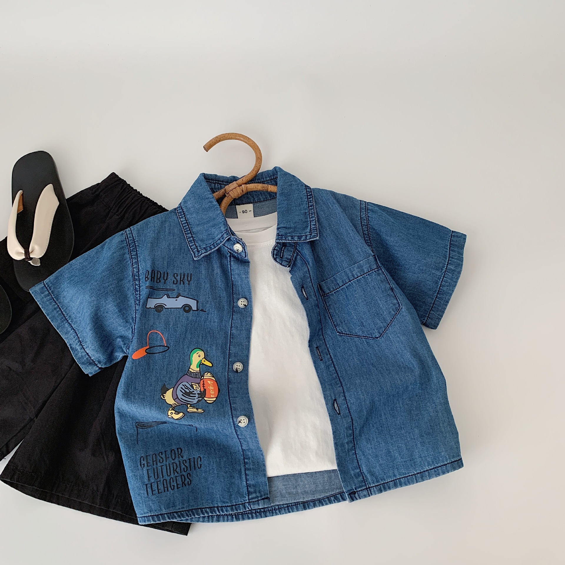 [Precio diario especial de 25.99 yuanes] Camisas de vaqueros infantiles de Mai Bao, camisas de manga corta para bebés coreanos de verano