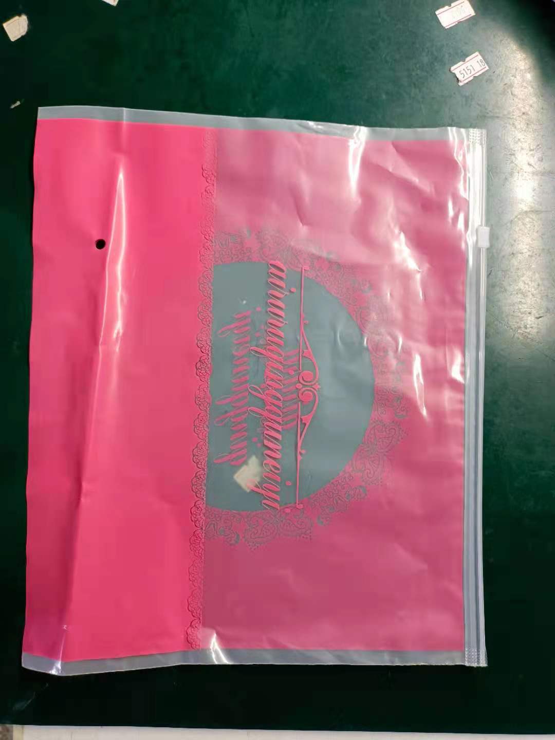 Color as shown in the picture