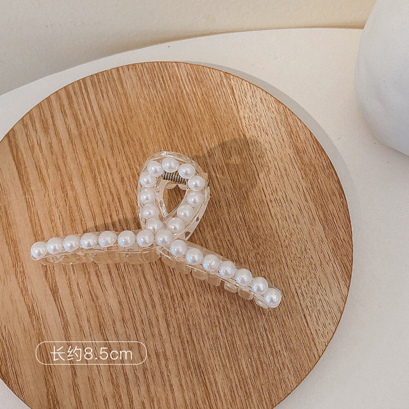Pinza para el cabello de perlas de temperamento francés para mujer, flequillo lateral con sentido avanzado, cabello roto simple, clip de pico de pato de una palabra, horquilla, tocado
