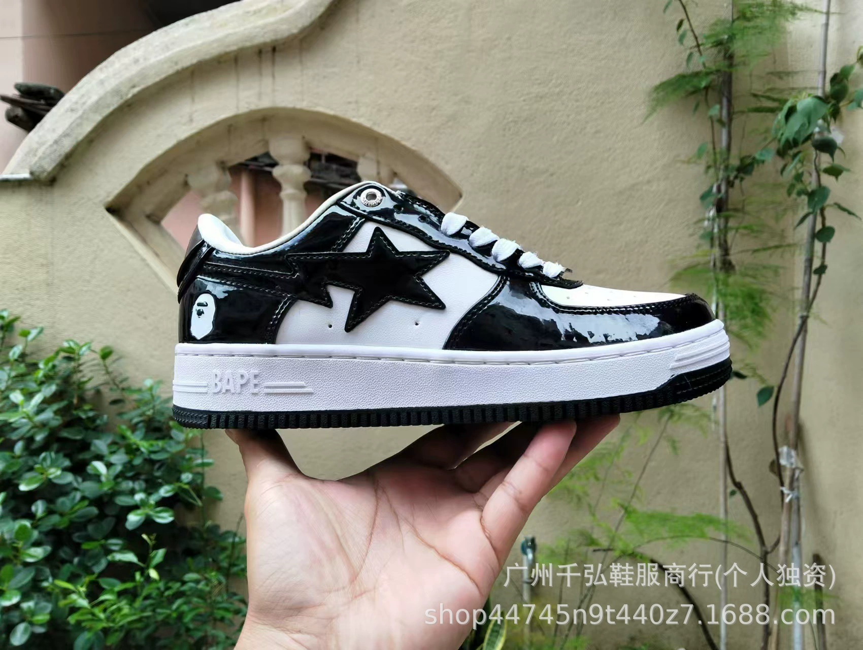 Кроссовки (BAPE) из лаковой кожи, блестящие с изображением головы обезьяны, уличный повседневный стиль